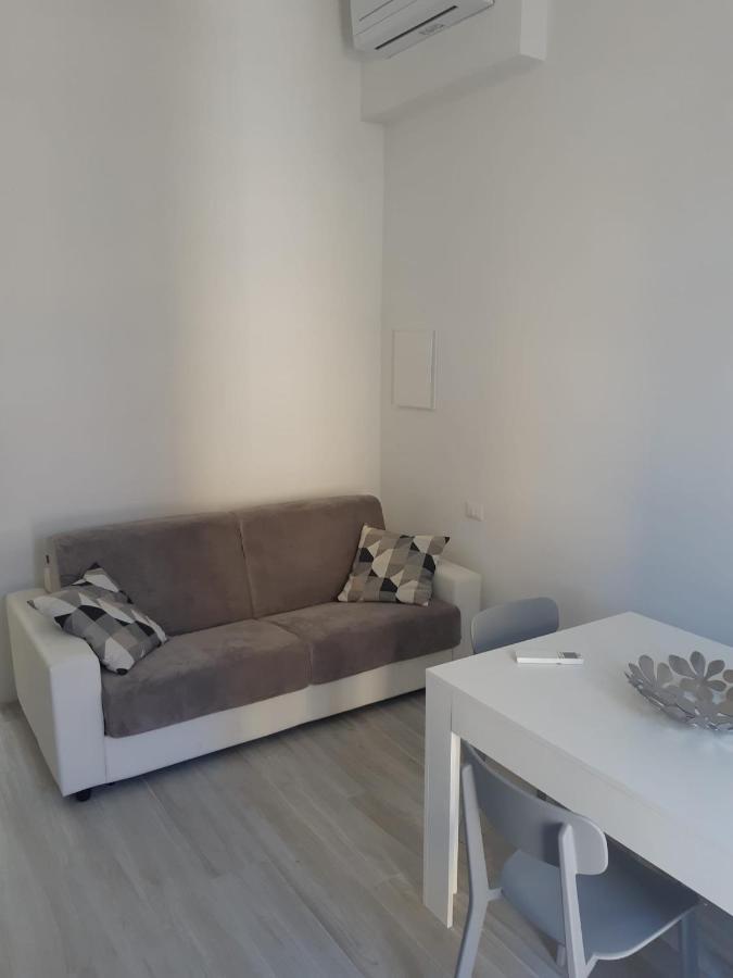 Acropolis Apartment Виареджо Екстериор снимка